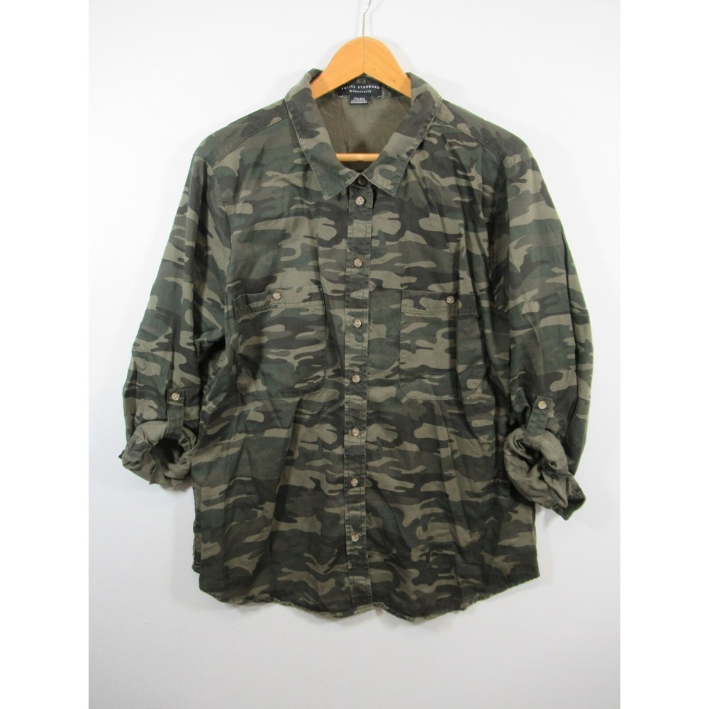 Social Standard by Sanctuary Camo Button Up Shirt 2XL Shacket Roll Tab Sleeve